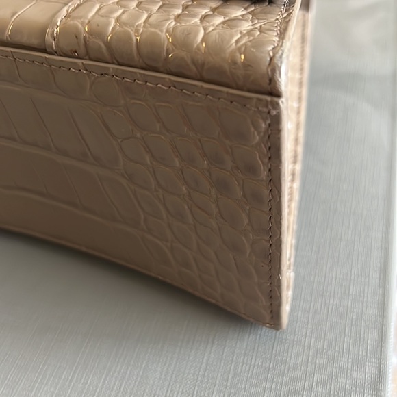 Balenciaga hourglass croc embossed leather bag - Picture 10 of 16